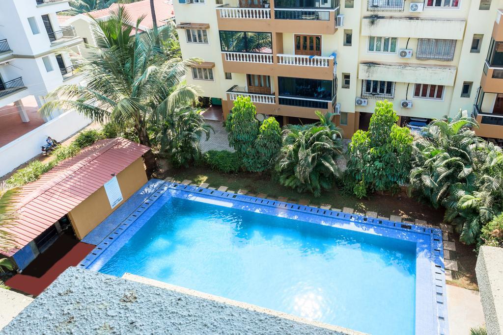 Treebo Trend Zeebo Suites Arpora Exterior photo